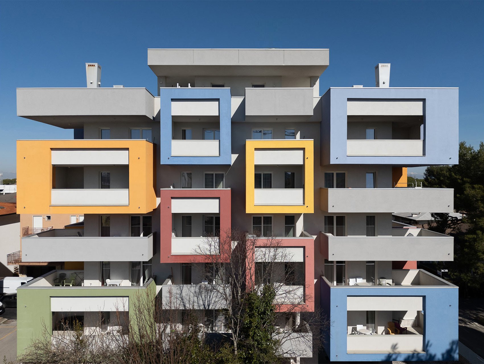 SATURNO SUITES