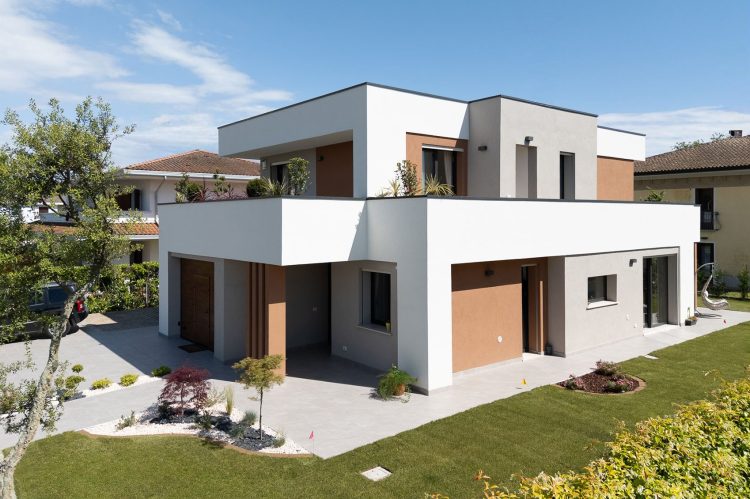 DS HOUSE